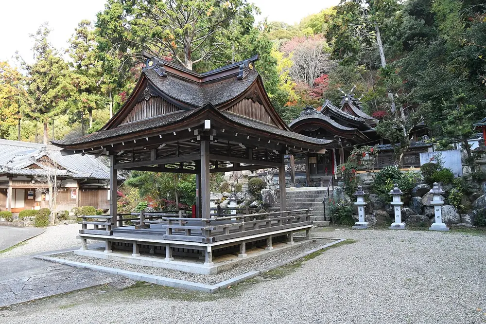 玉津岡神社